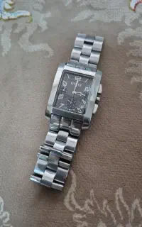 ساعت GUCCI