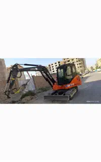 مینی بیل همراه با پیکور
