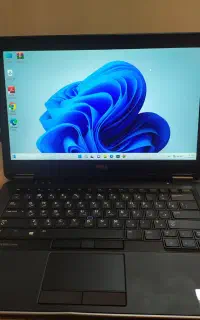 لبتاب دل استوک اروپایی