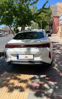 خودرو سواری kmc j7