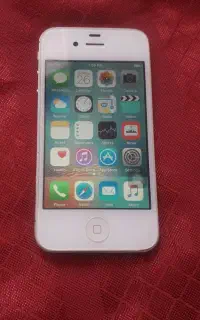 آیفون  4s