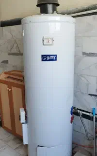 آبگرمن ایستاده