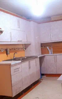 نصب برچسب درب کابینت و کمد و اتاق و یخچال