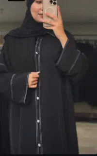 ادمین خانم حرفه ای متخصص تولید محتوا جذاب