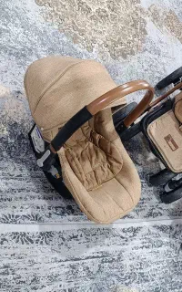 کالسکه با کریر روروک هم هستش عکس نیفتاده