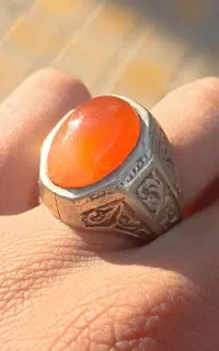انگشتر عقیق کهنه