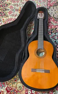 فروش گیتار Yamaha C40 به همراه لوازم کامل