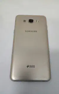 گوشی سامسونگ J7