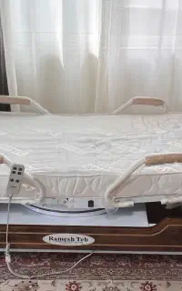 تخت بیمار برقی صندلی شو