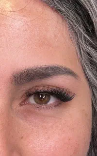 کاشت مژه با تخفیف ویژه بهارستان