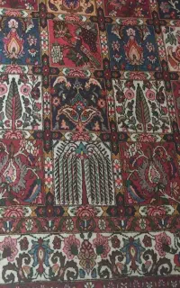 فرش دست بافت خشتی ۴ متری