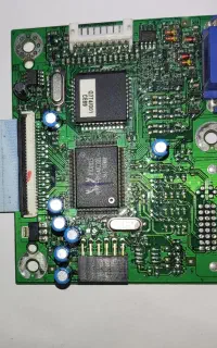 مین برد مانیتور BenQ FP71G - قطعه یدکی
