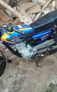 موتور همتاز200