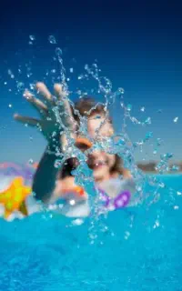 آموزش شنا ویژه دختران و بانوان