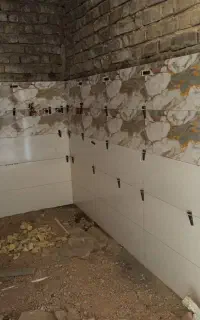 اجرای کاشی و سرامیک و پلاستر در محدوده خانه زنیان