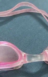 عینک شنا،استخر
