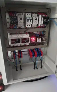 برقکار /برق کار صنعتی / برقکار ساختمان