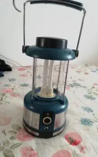 چراغ مهتابی