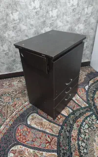 میز و صندلی چرخ خیاطی
