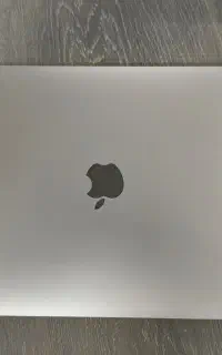 MacBook air m1 8gb 256 gb