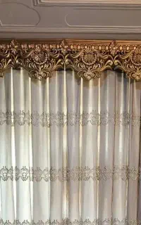 کتیبه بدون پرده(تاج پرده)