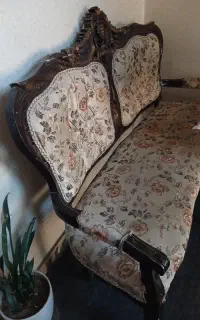 یک دست مبل ۷ نفره سلطنتی