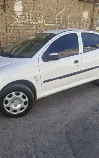 ۲۰۶سفید v8