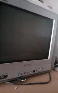 تلویزیون و رادیو سونی با هم ۱۰ میلیون