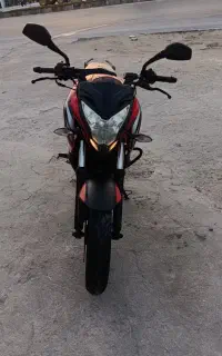 ns200 کاوازاکی