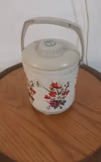 جا یخی پلاستیکی