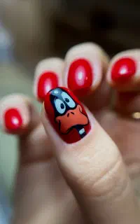 اموزش دیزاین و خدمات ناخن