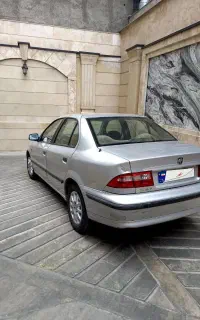 سمندlxمدل۸۶ بی رنگ حتی سپرها چراغها فابریک
