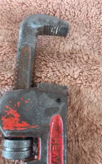 دو اچار لوله گیر