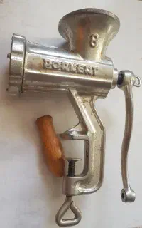 چرخ گوشت دستی