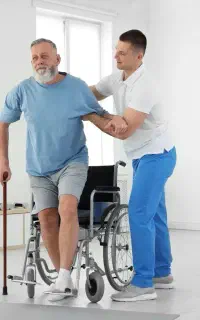 فیزیوتراپی در منزل سالمندان و سکته مغزی و جراحی