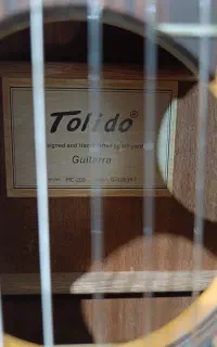 گیتار Tolido دست ساز