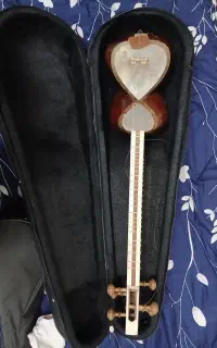 تار