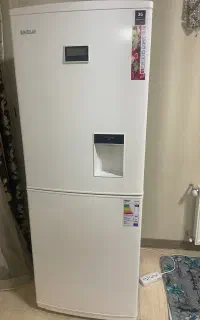 یخچال تمیز در حد نو