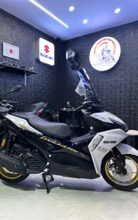 طرح ایروکس مدل 1402 کیلیک Adv