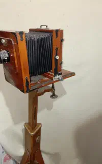 دوربین عکاسی فانوسی