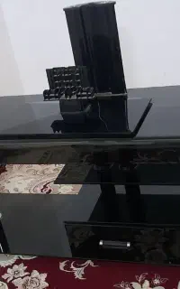 میزtv شیشه ای سایز بزرگ