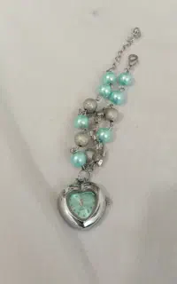 نه تا ساعت زنانه