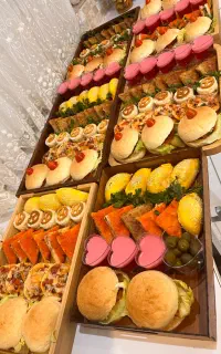 تهیه فینگر فود تهیه پکهای مناسبتی