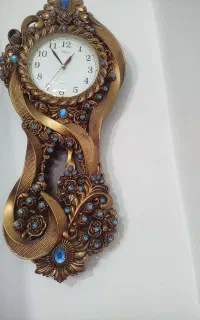 ساعت دیواری