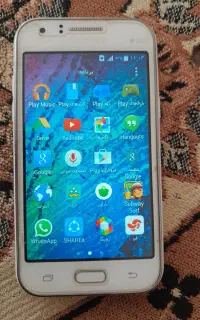گوشی j1