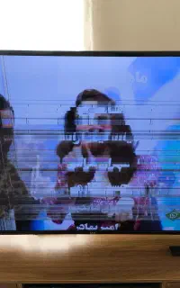 تلویزیون led سام 55 همه چی سالم فقط پنل شکسته
