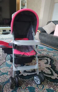 کالسکه درحد نو و بسیار کم استفاده شده