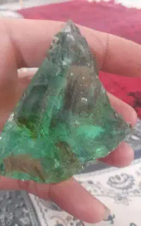 ابیسدین سنگ خام