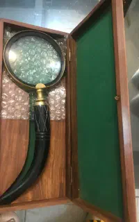 ذره بین عتیقه هندی با دسته ای از عاج و قاب برنجی