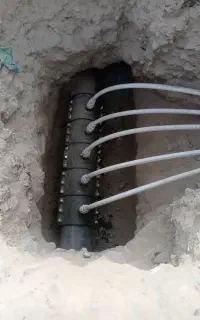 نصب پمپ و لوله کشی آب و فاضلاب  و برق کاری فقط تیس